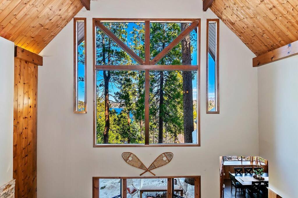 Stunning Lake View Game Room Spa Walk To Village Lake Arrowhead Esterno foto
