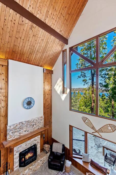 Stunning Lake View Game Room Spa Walk To Village Lake Arrowhead Esterno foto