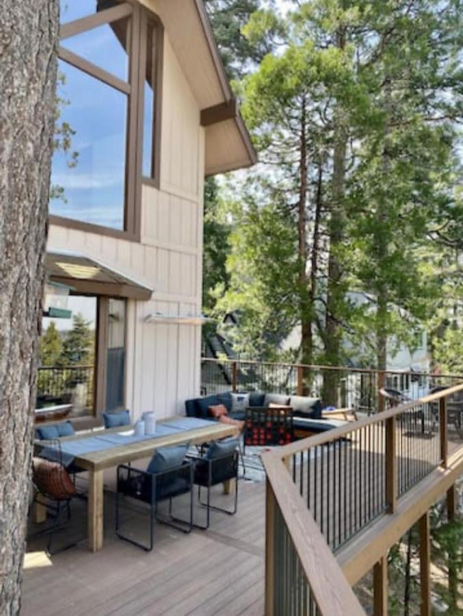 Stunning Lake View Game Room Spa Walk To Village Lake Arrowhead Esterno foto